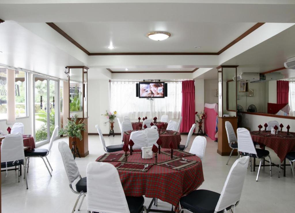Ratchaphruek 2007 Hotel Chom Thong Exteriér fotografie